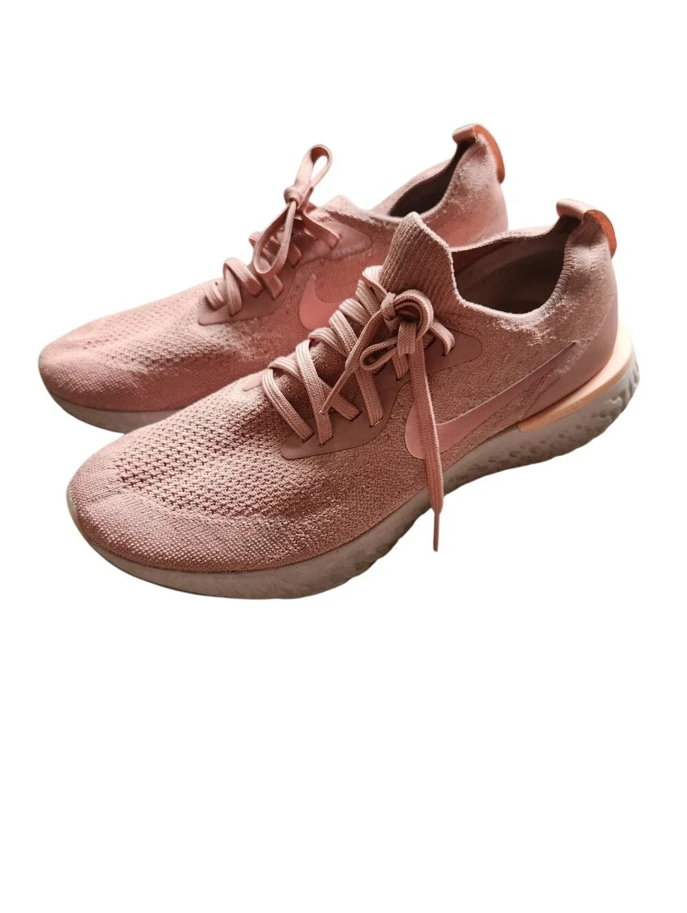 Nike Epic React Flyknit Pink Tint Sneakers - Picture 1 of 7